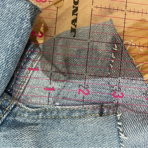 Denim Shorts (4) - Picture 6 of 7